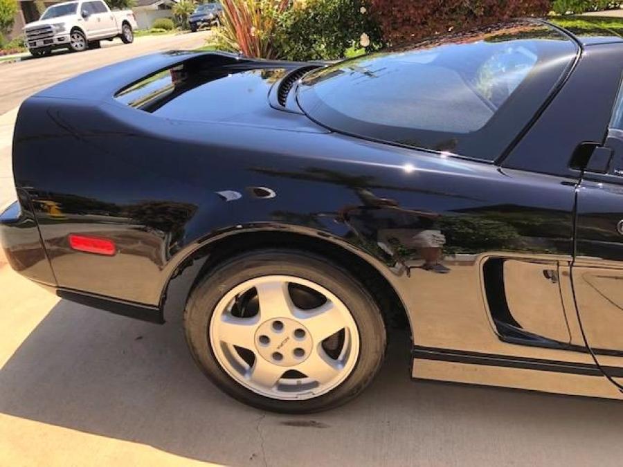 Детали экстерьера Acura NSX 1991 года  (фото 32 из 97)